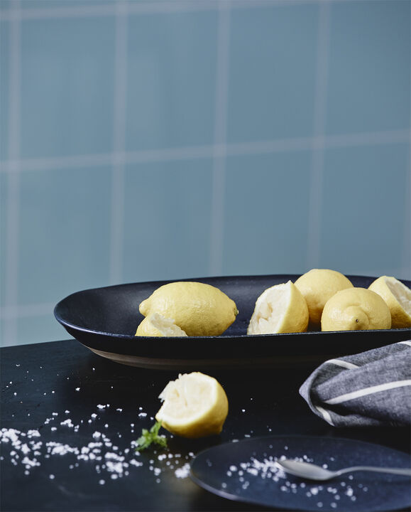 GRAINY dish, dark blue