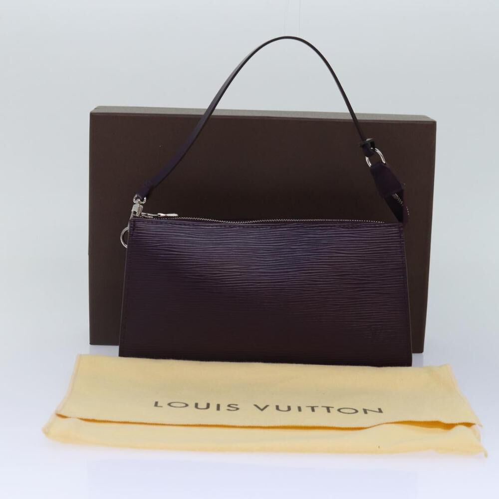 Louis Vuitton Pochette Accessoires