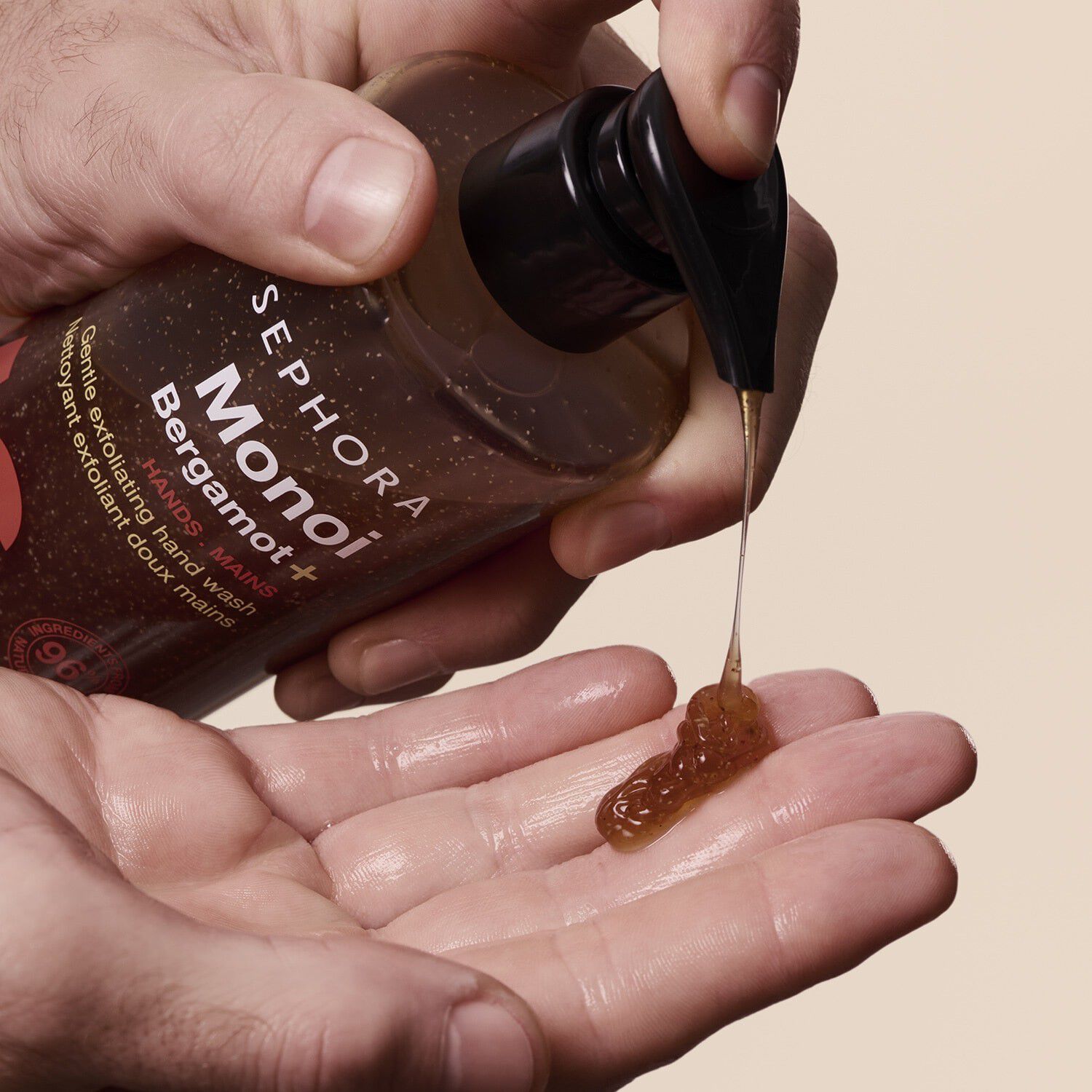 Mild eksfolierende h&aring;ndrens  Rensende vaskegel