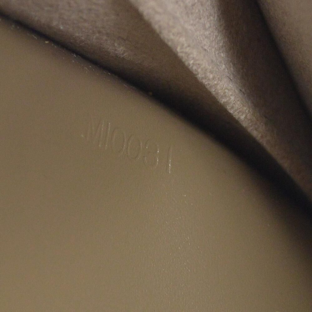 Louis Vuitton Pont Neuf