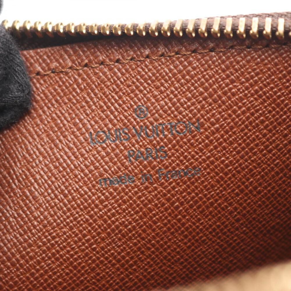 Louis Vuitton Papillon