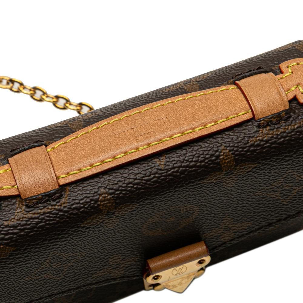 Louis Vuitton Shoulder Bags