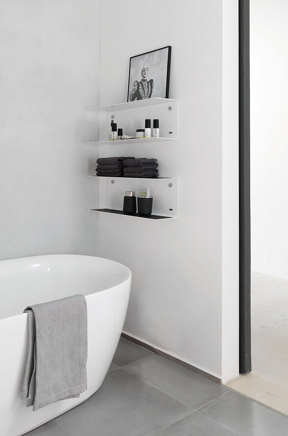 Vipp921 hylde 50 cm.