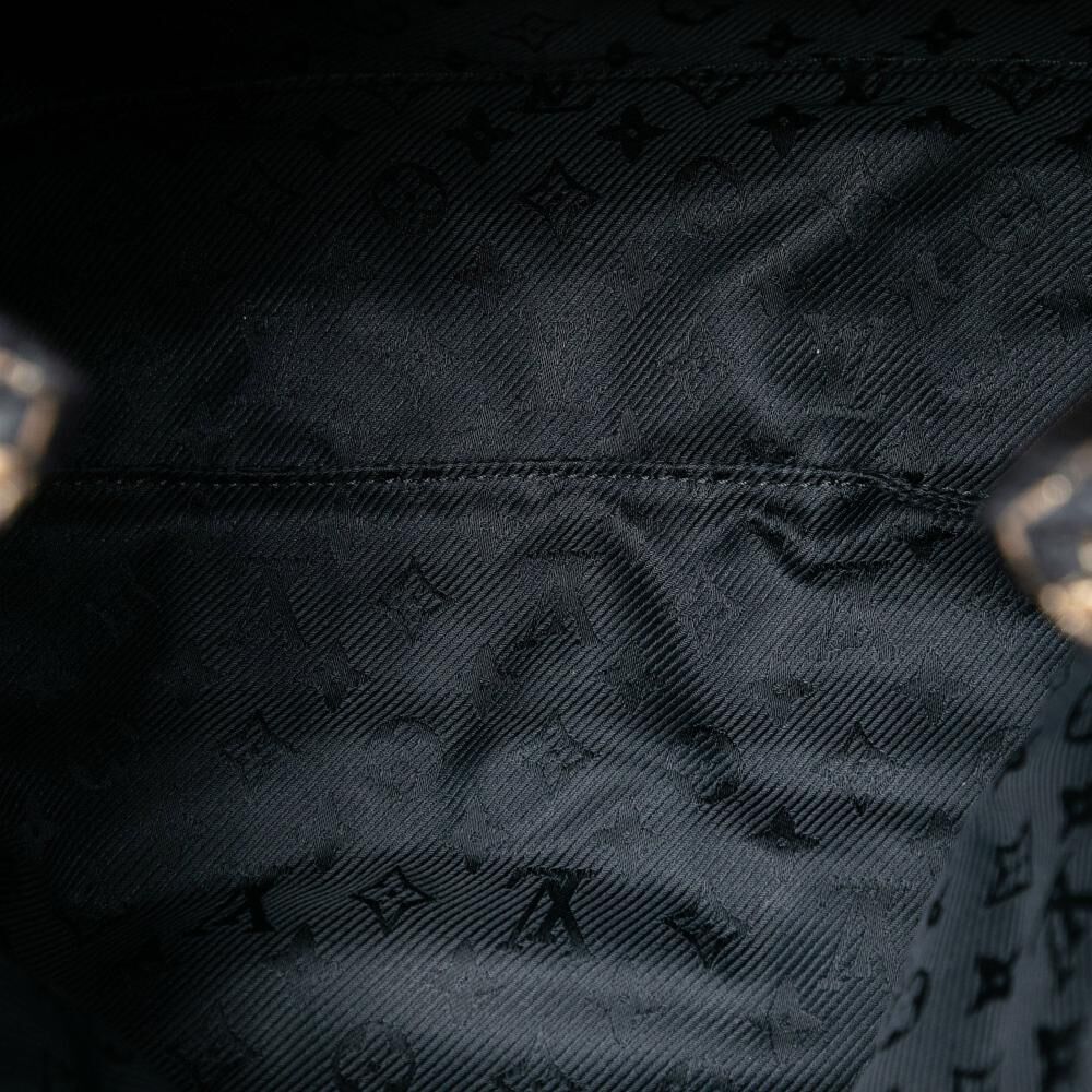 Louis Vuitton Clutch