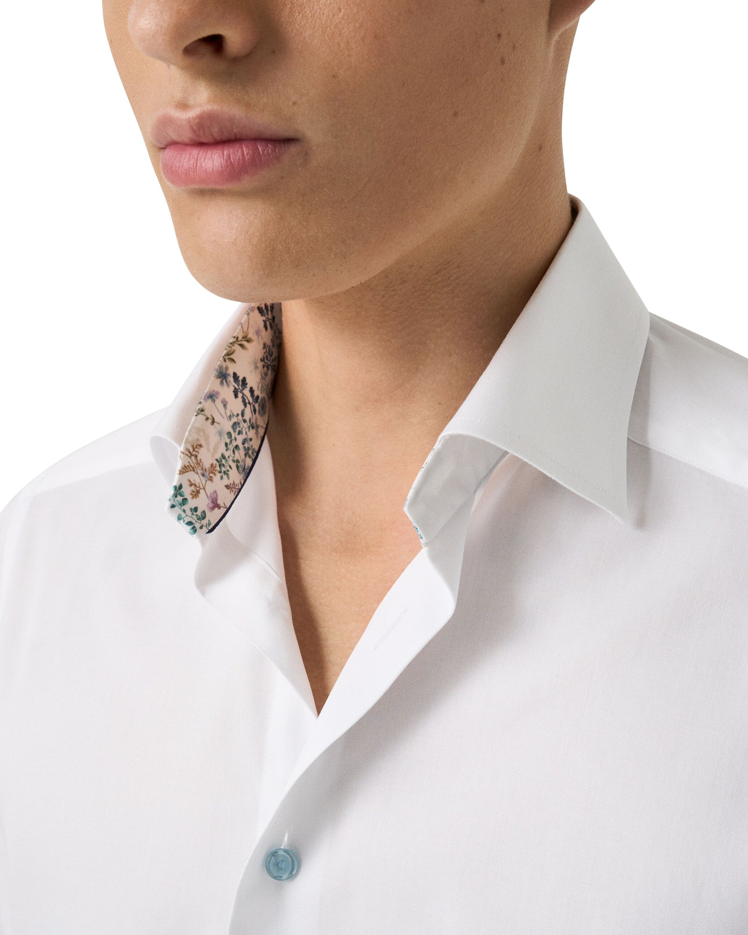 Slim Fit Floral Effect Signature Twill Shirt