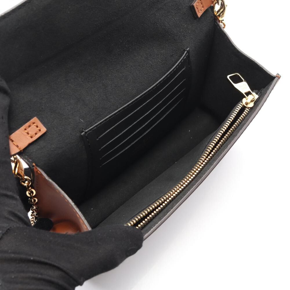 Louis Vuitton Dauphine