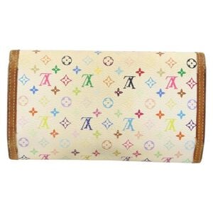 Louis Vuitton Clutch