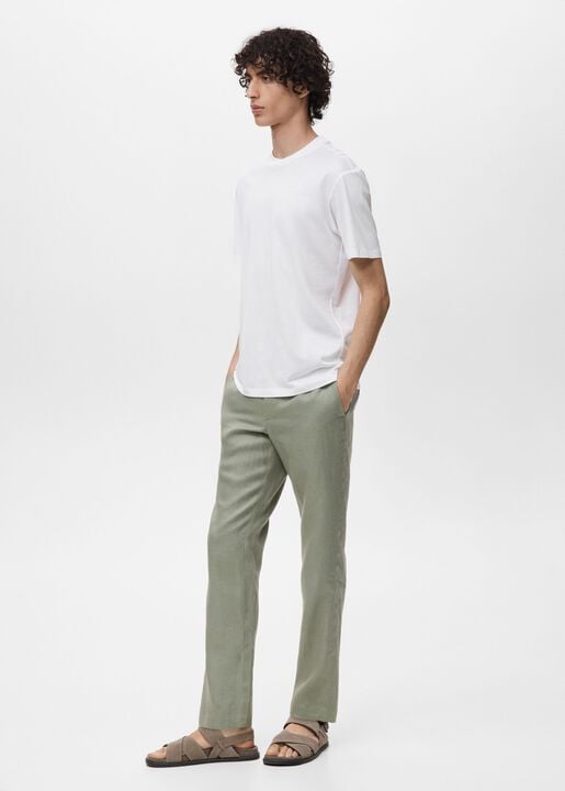 100% cotton slim-fit t-shirt