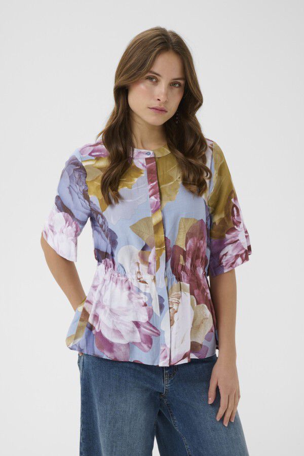 Kort&aelig;rmede bluser