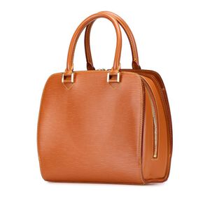 Louis Vuitton Pont Neuf