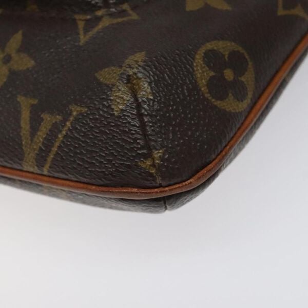 Louis Vuitton Pouch