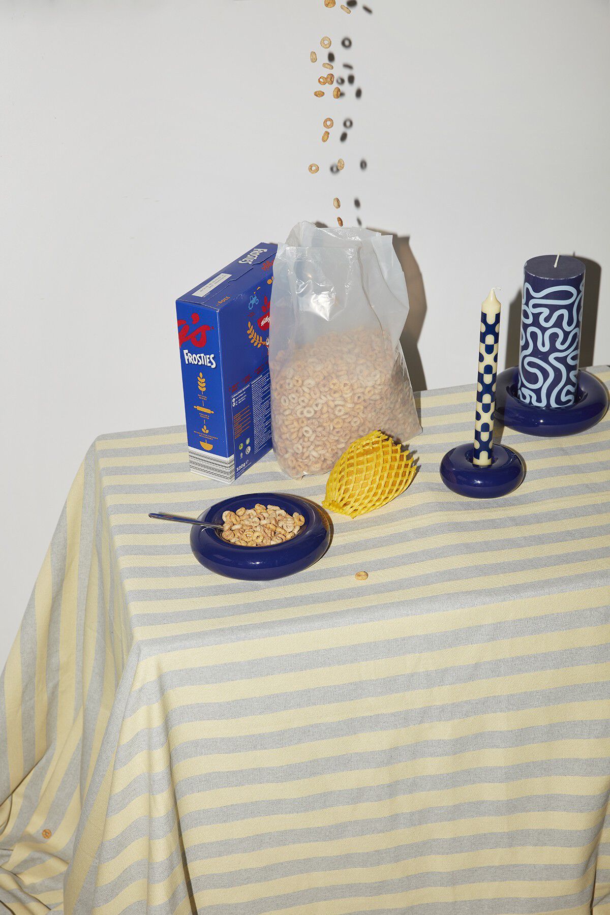 BOB CANDLE HOLDER, LARGE, DARK BLUE