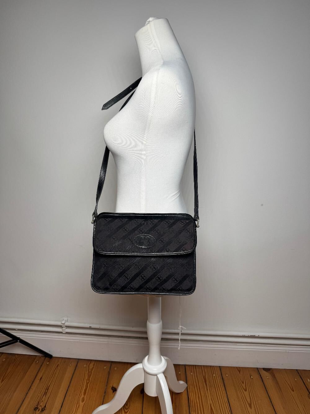 Balenciaga Shoulder Bag