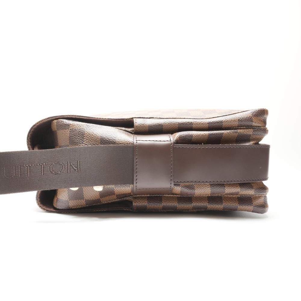 Louis Vuitton Shoulder Bags