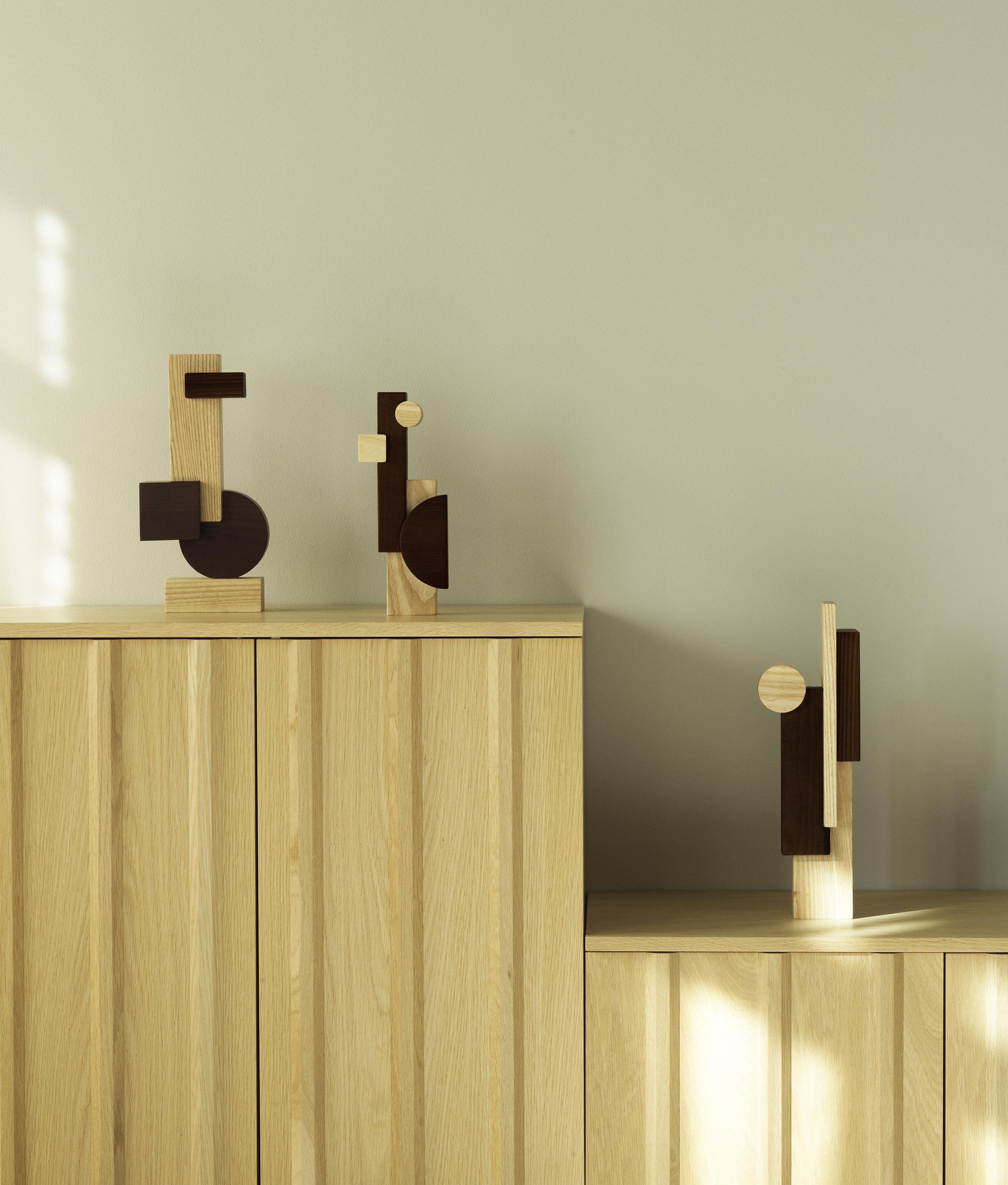 Join Sculpture Medium Ash/Carbonized Ash