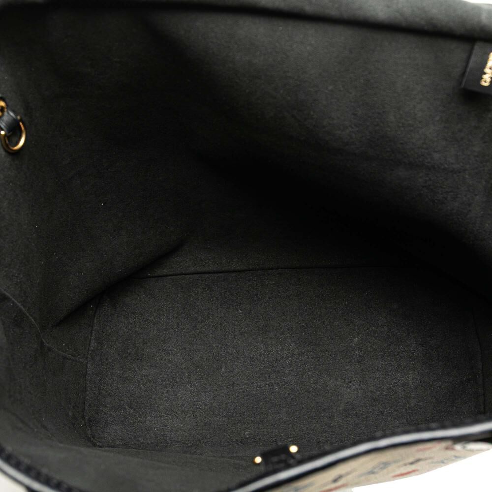 Louis Vuitton Neverfull