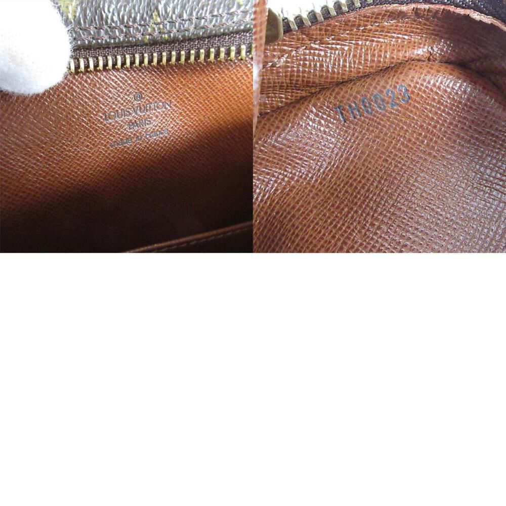 Louis Vuitton Shoulder Bags