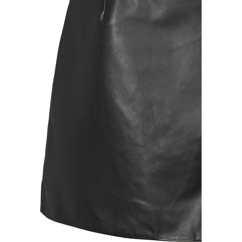 1034PBOKomi leather skirt