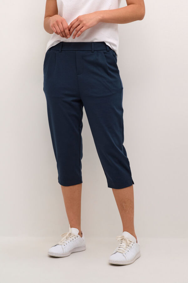 KAjenny Capri Pants