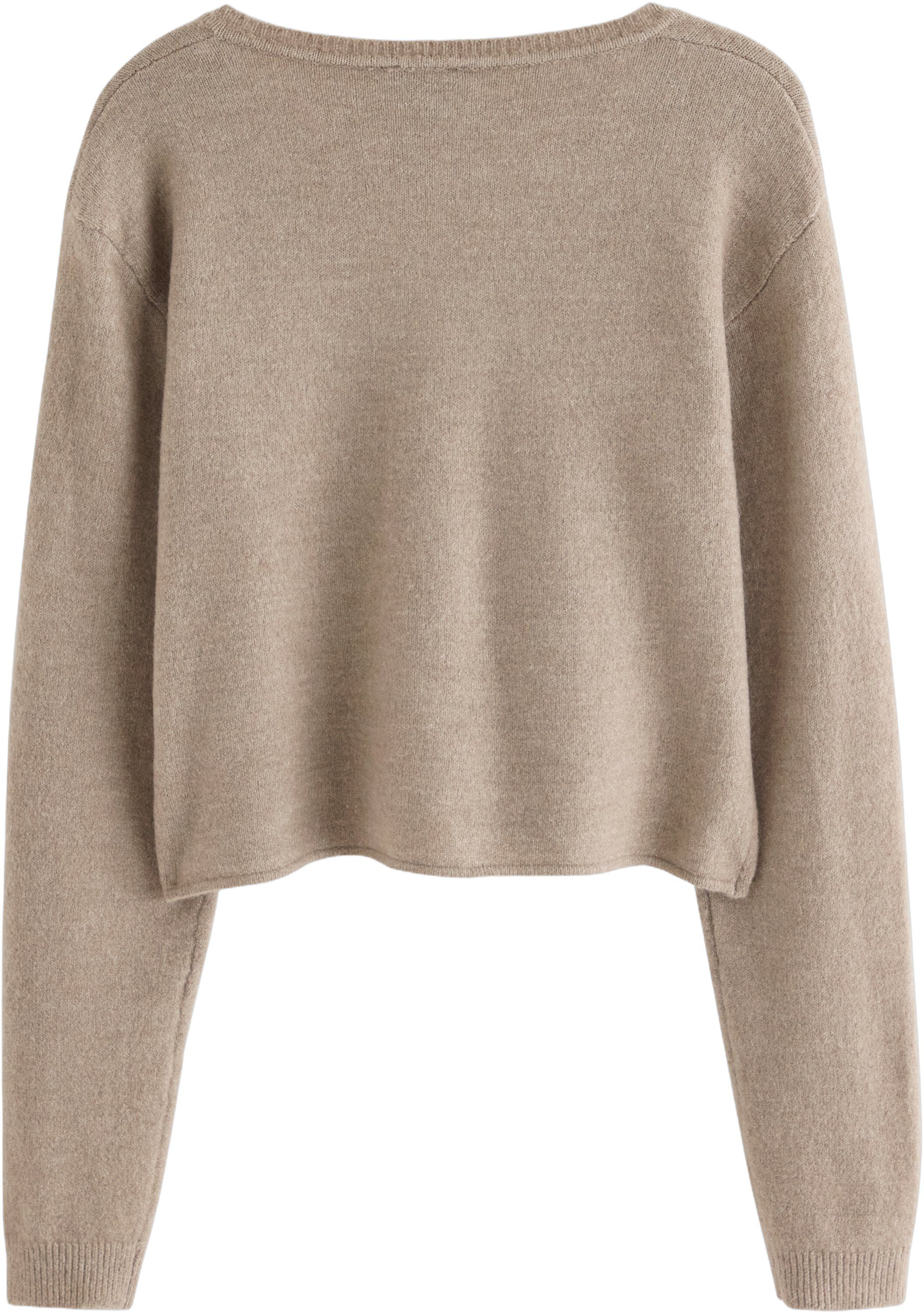 Myk, strikket cardigan med rund hal