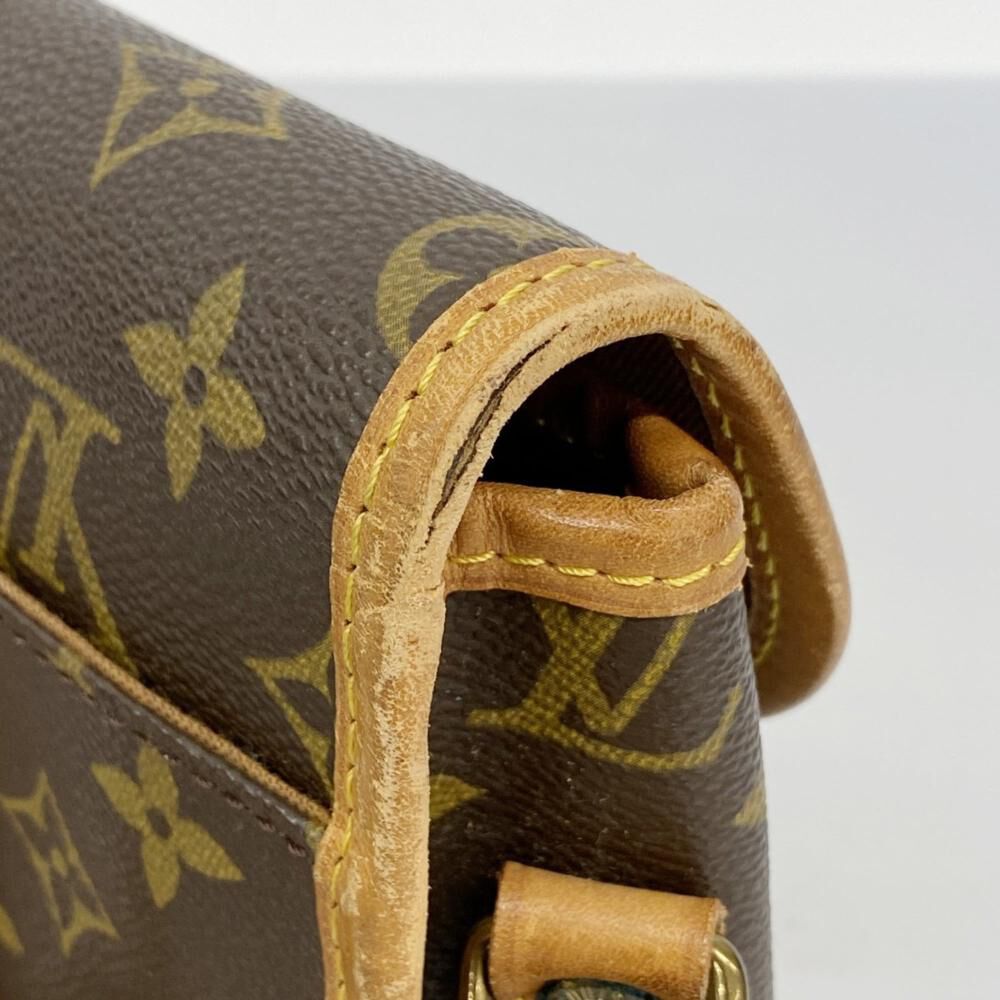Louis Vuitton Saumur