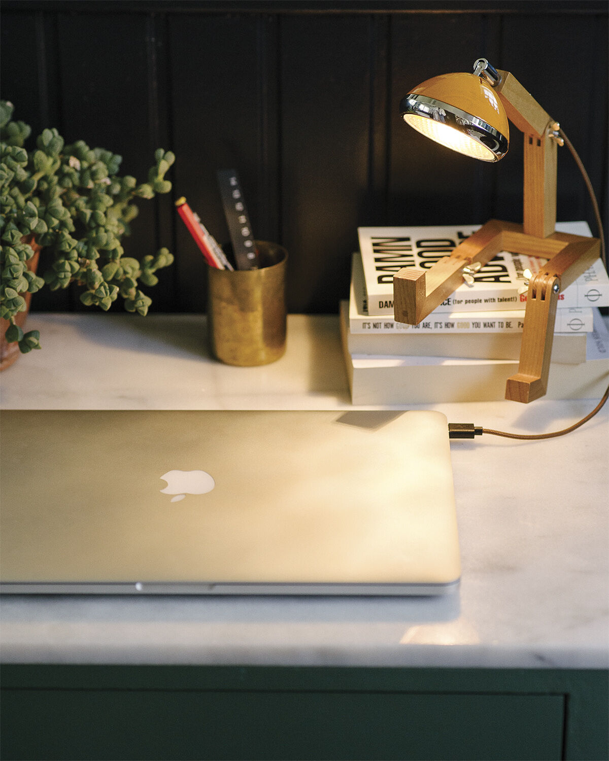 Mini Mr. Wattson LED Lampe - McLaren Orange