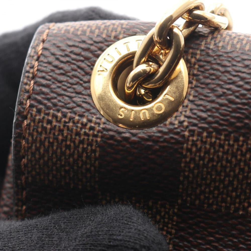 Louis Vuitton Shoulder Bags