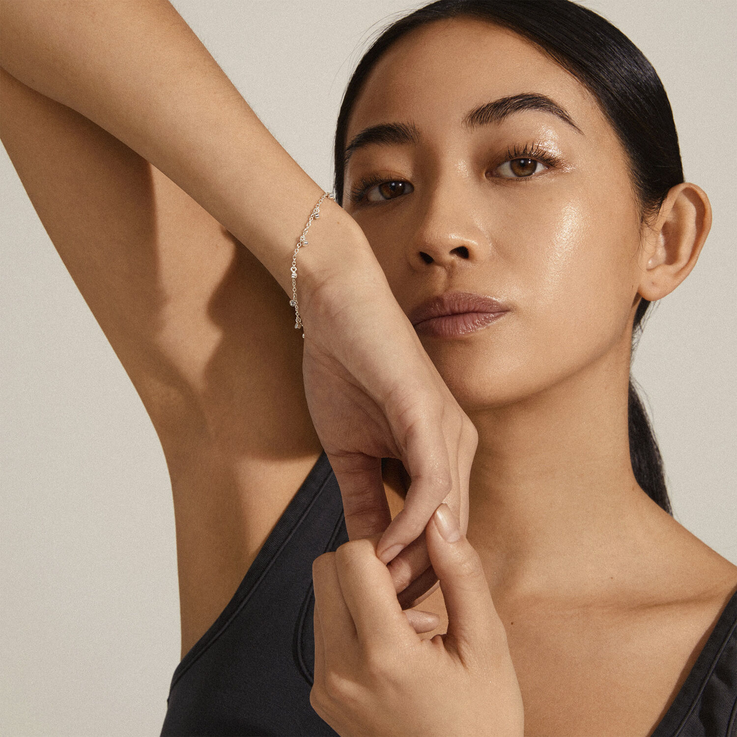 Armb&aring;nd : Maja : S&oslash;lvbelagt : Kryst