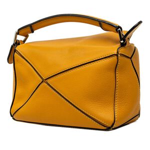 Loewe Puzzle