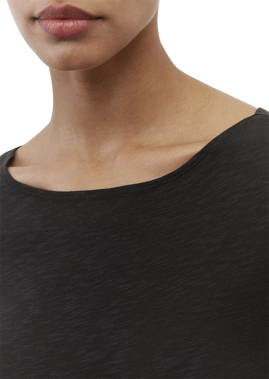 T-shirt, short sleeve, boat neck