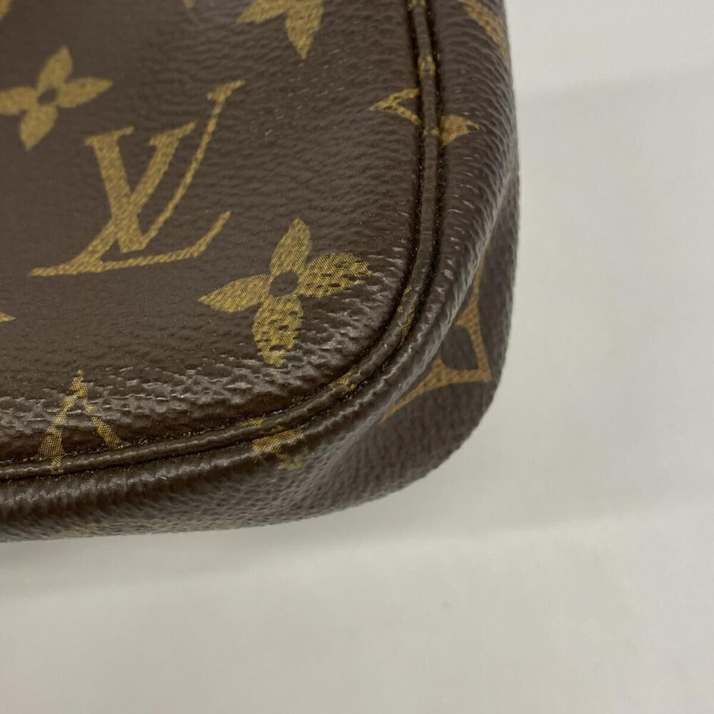 Louis Vuitton Pochette Accessoires