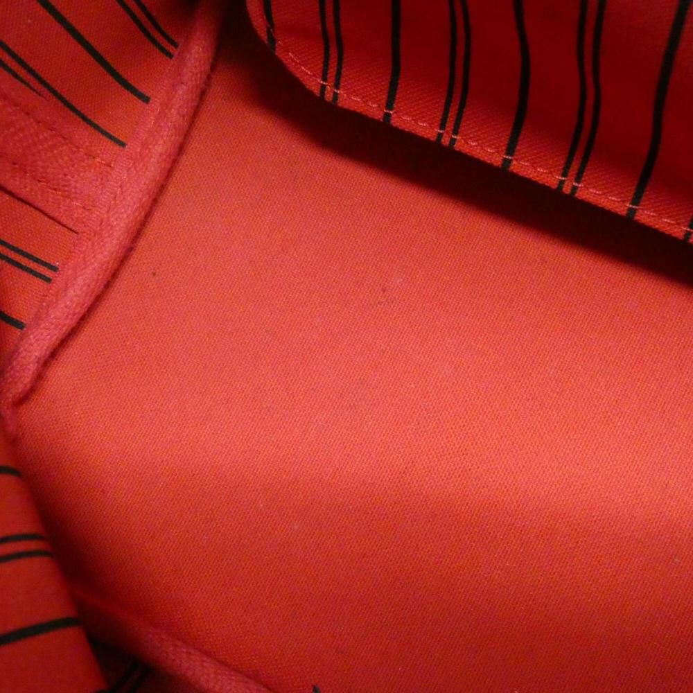 Louis Vuitton Neverfull