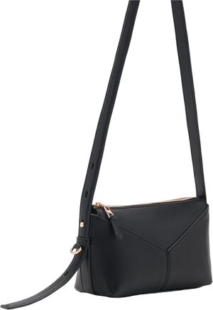 Rectangular crossbody bag
