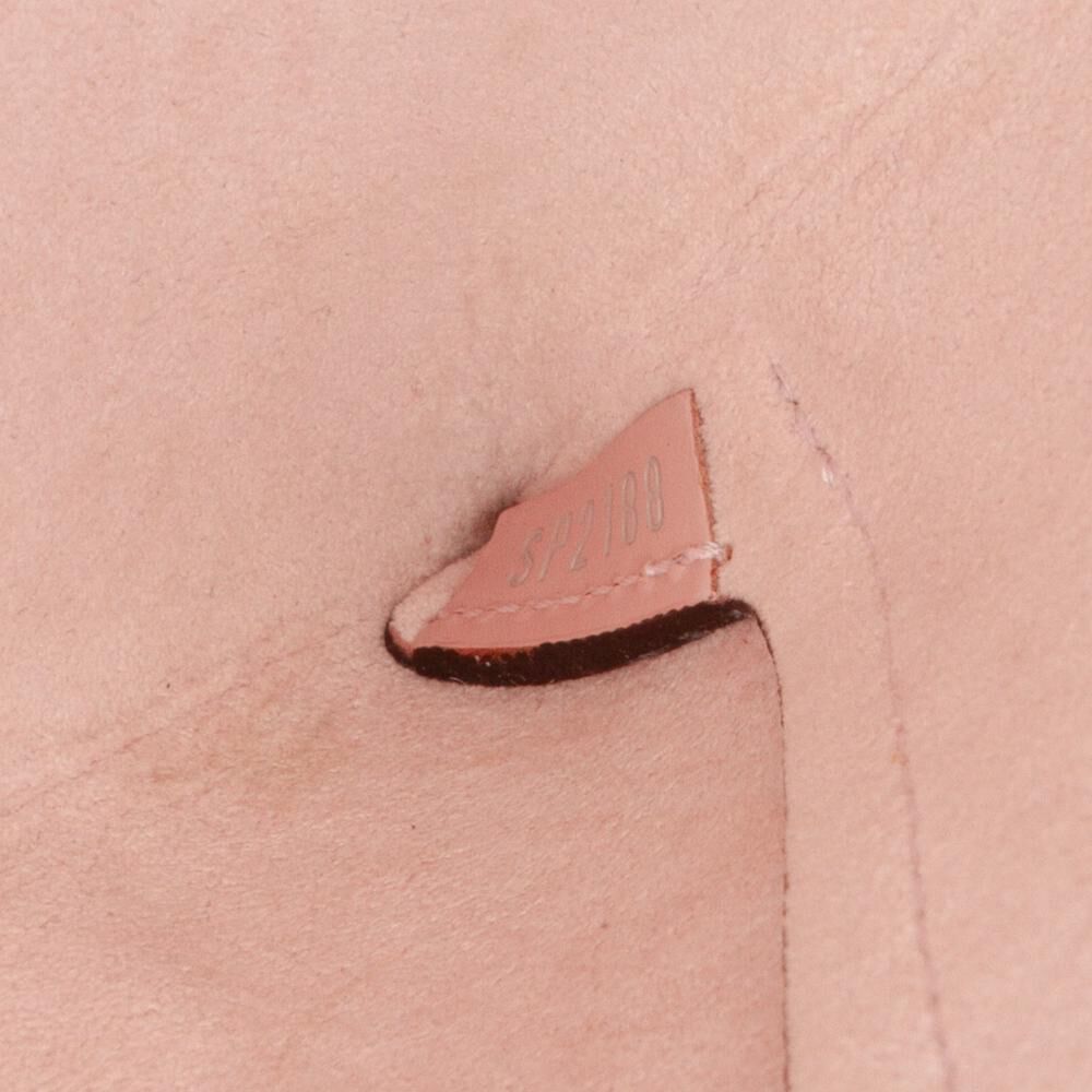 Louis Vuitton Clutch