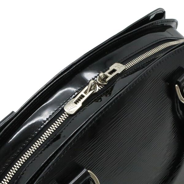 Louis Vuitton Pont Neuf