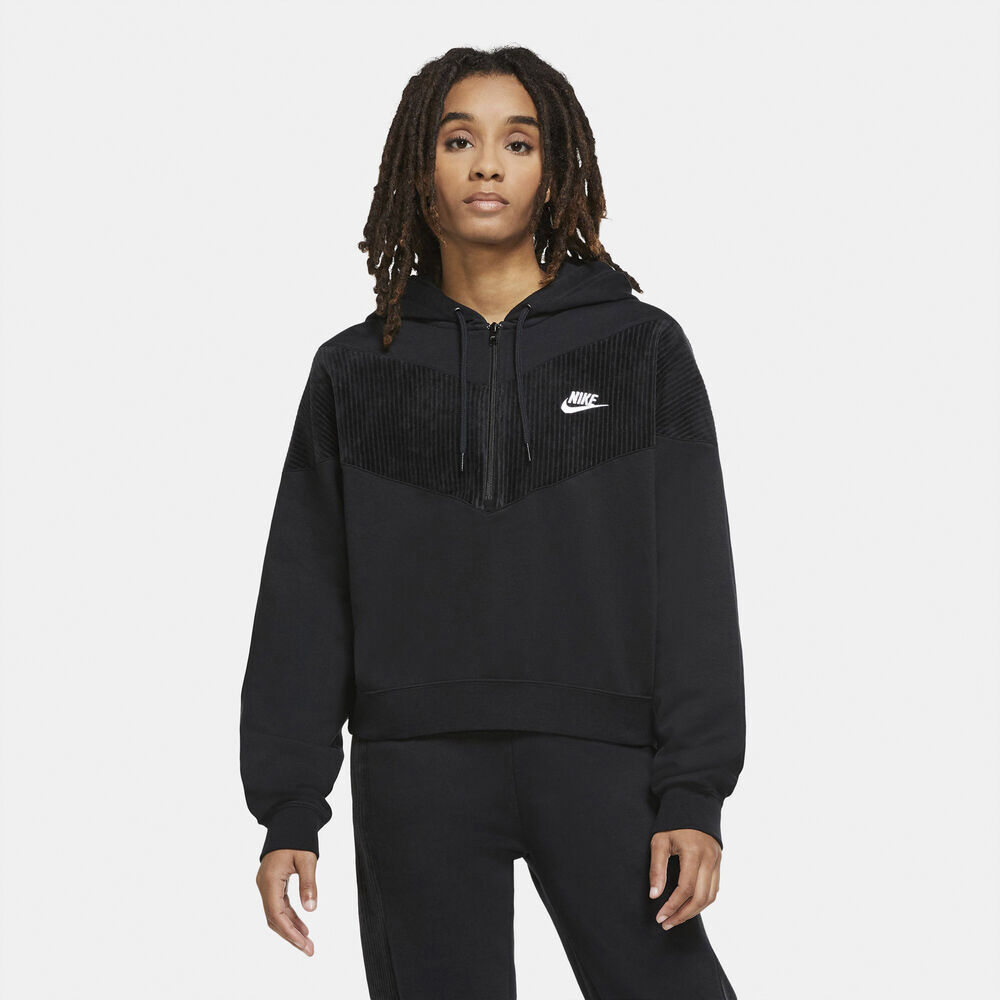 Sportswear Heritage H&aelig;ttetr&oslash;je