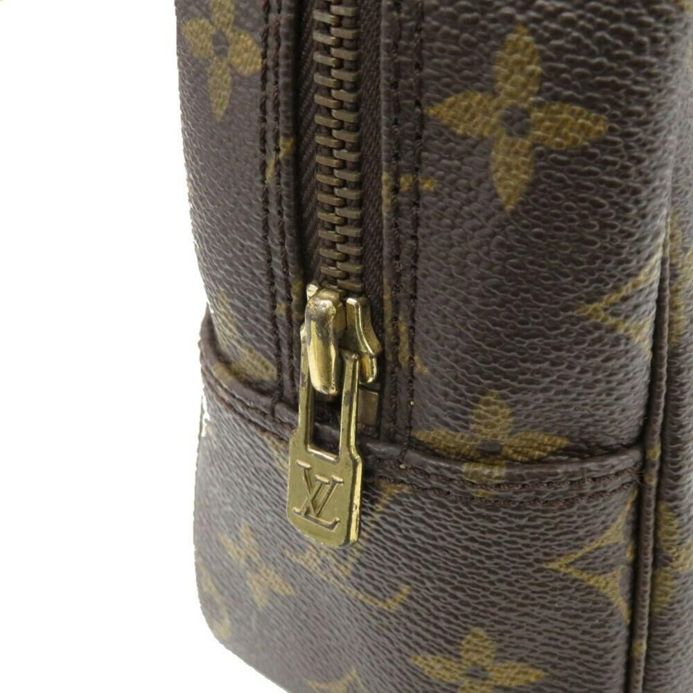 Louis Vuitton Clutch