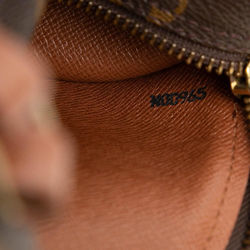 Louis Vuitton Papillon