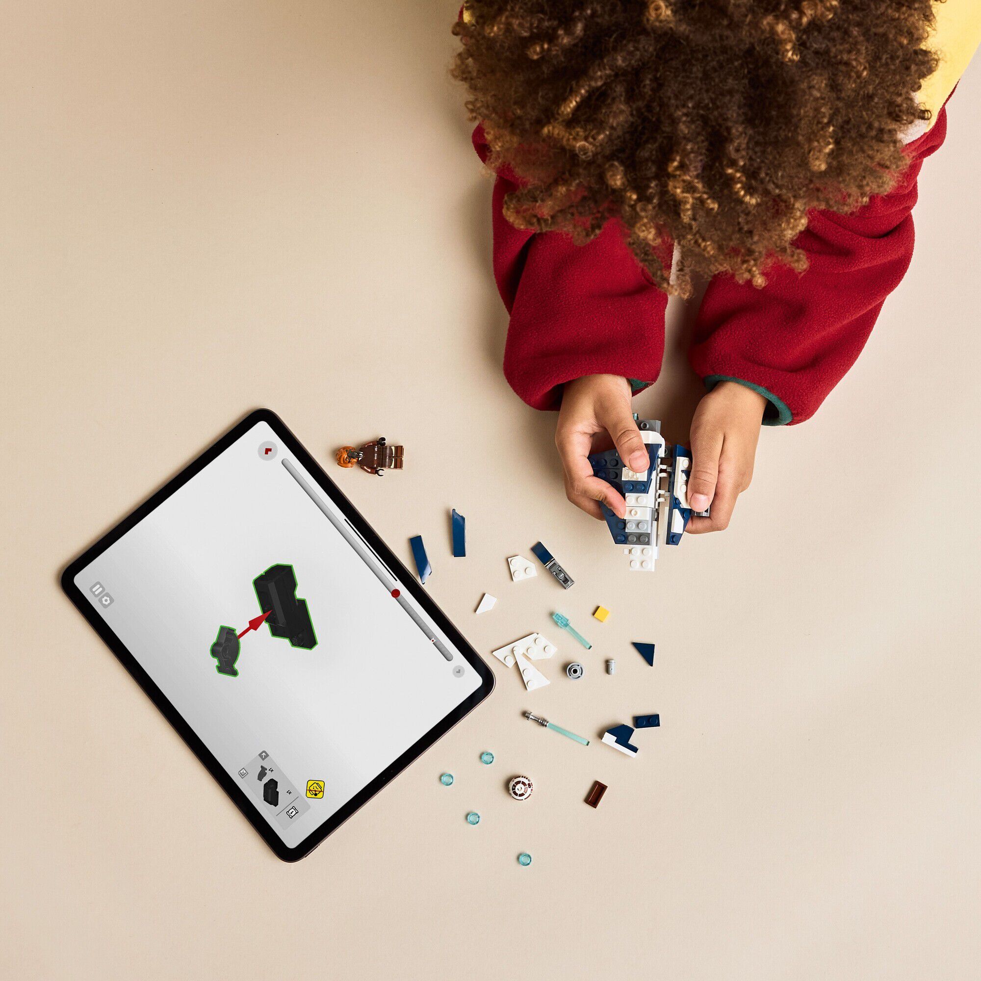 Microfighter af Plo Koons jedi-stjernejager 75400