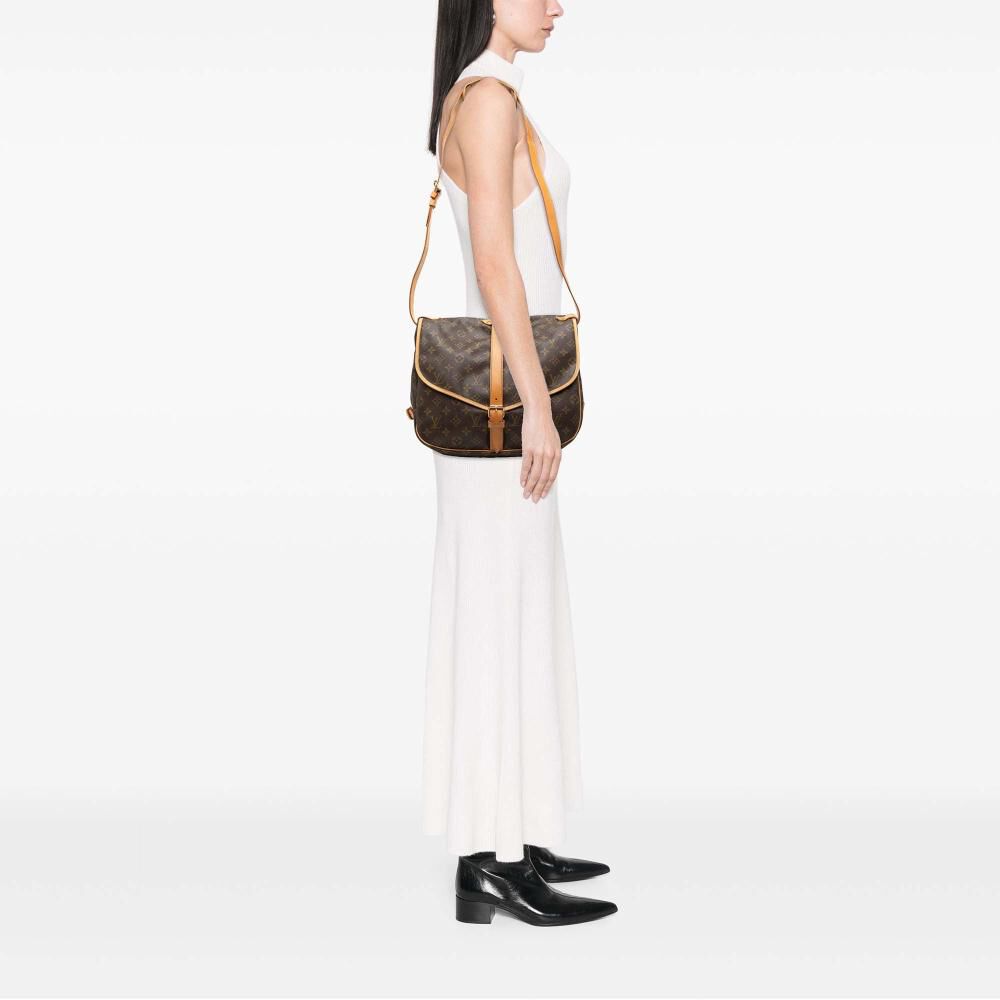 Louis Vuitton Saumur