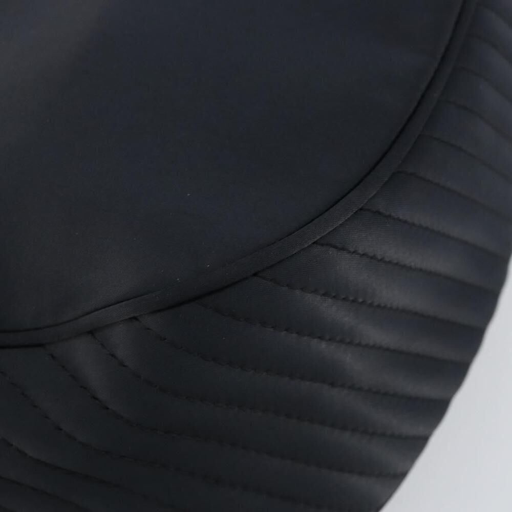 Yves Saint Laurent Shoulder Bag