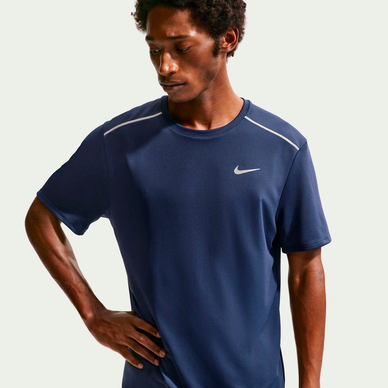 Miler Dri-Fit UV L&oslash;be T-shirt