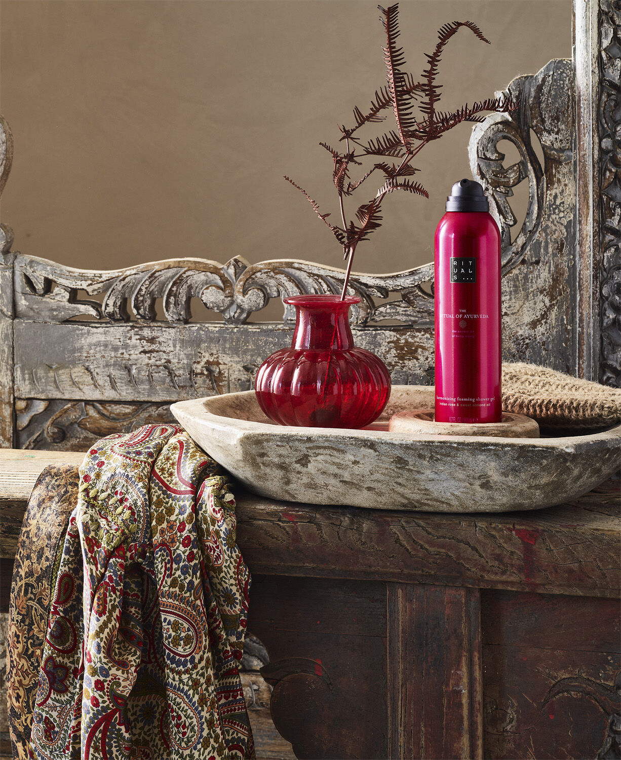 The Ritual of Ayurveda Foaming Shower Gel