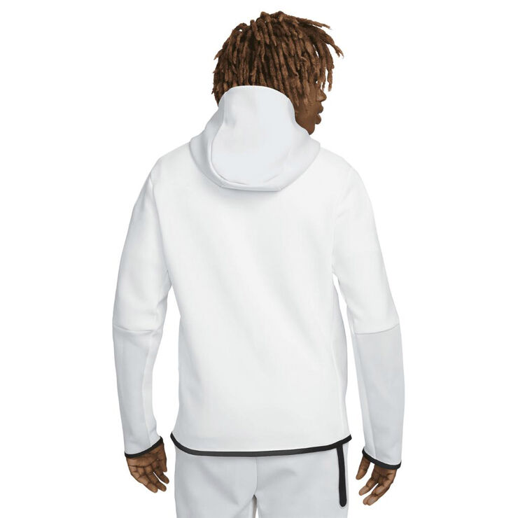 sportswear tech fleece