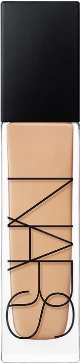 Natural Radiant - Longwear Foundation