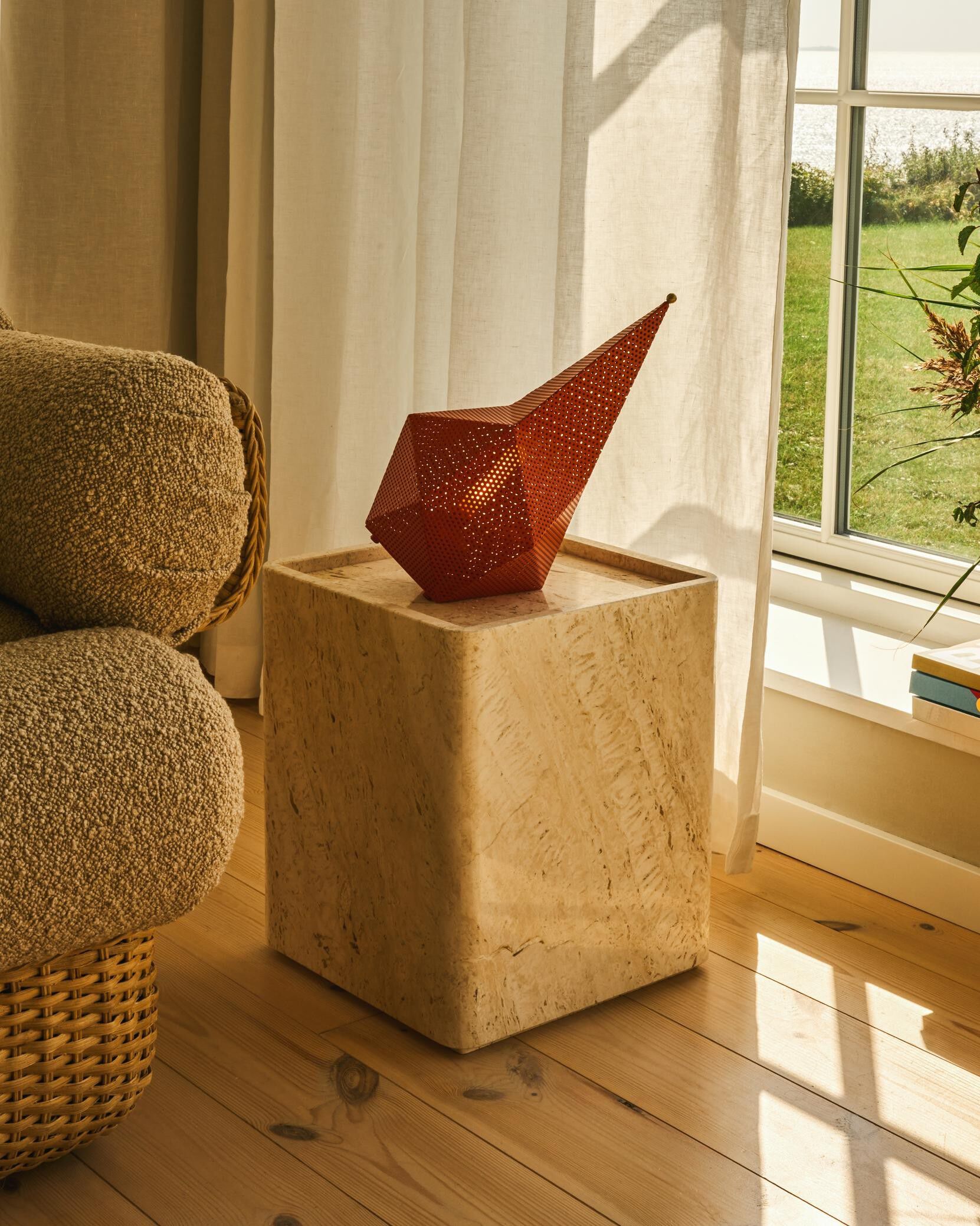 Bagdad Portable Lamp, EU Shade: International Orange