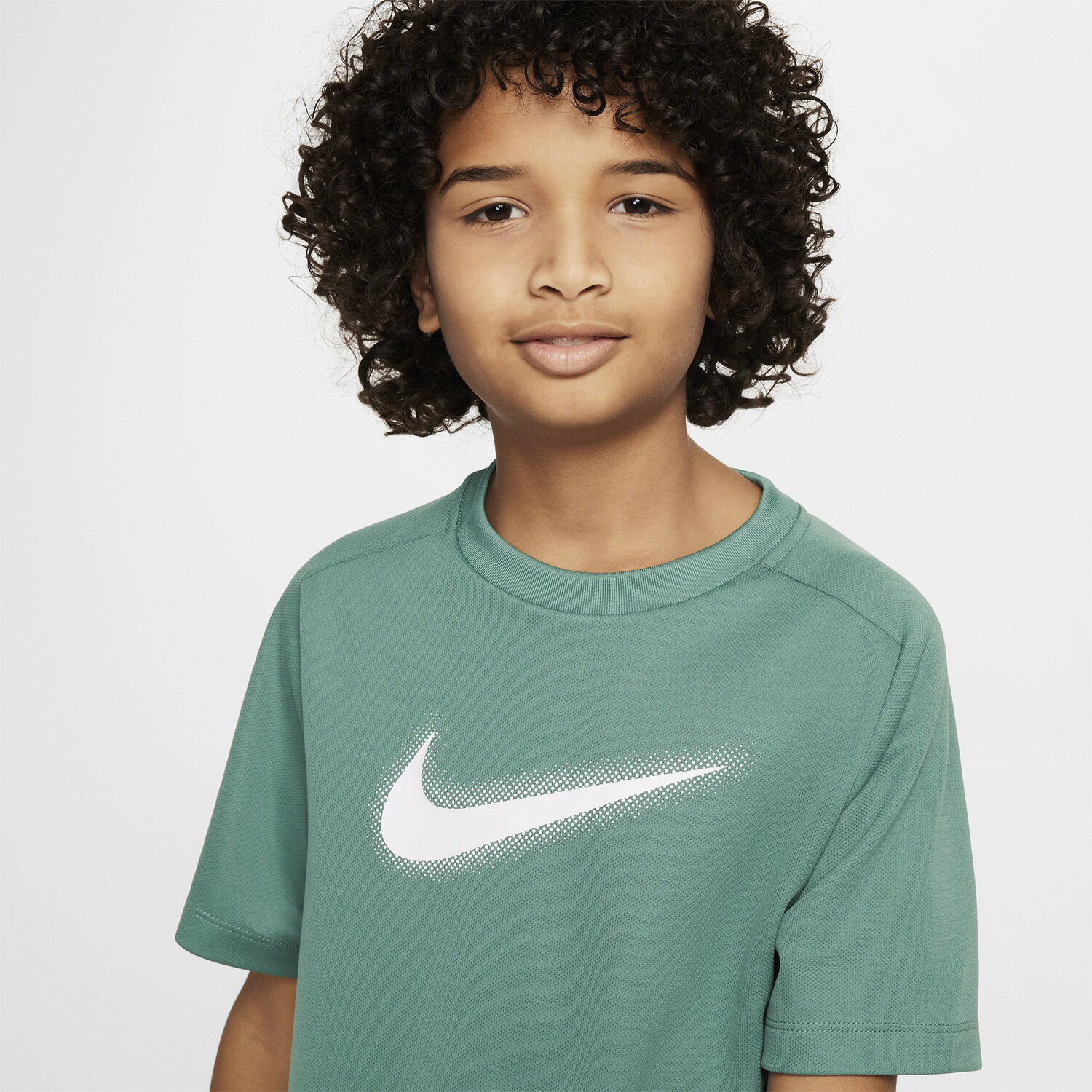 Dri-FIT Multi+ Graphic Training T-shirt