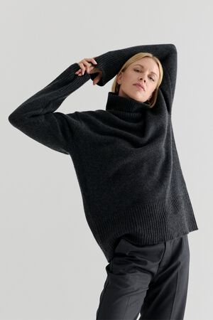 Hanna x MDNC Sweater – 100% Cashmere