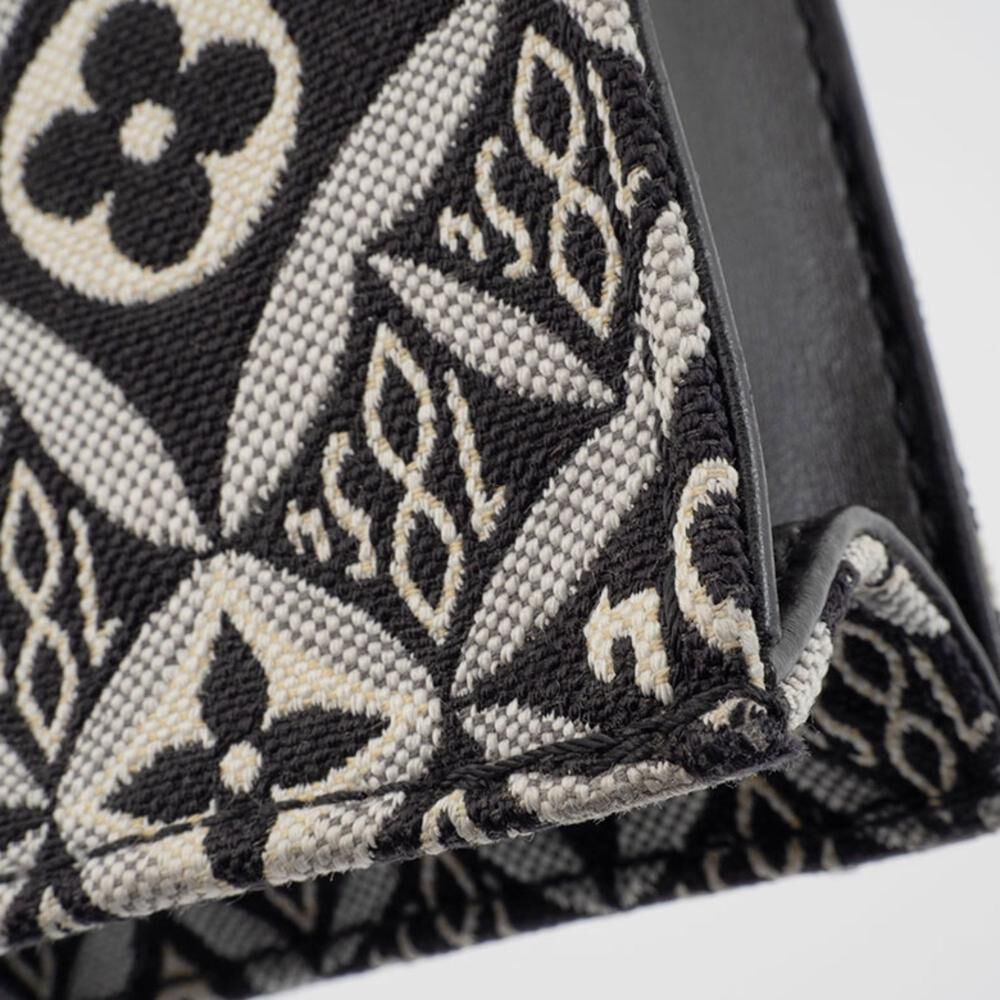 Louis Vuitton Sac Plat