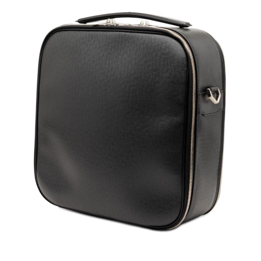 Louis Vuitton Pouch